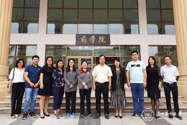 中国药科大学2019年研究生招生宣讲会举行