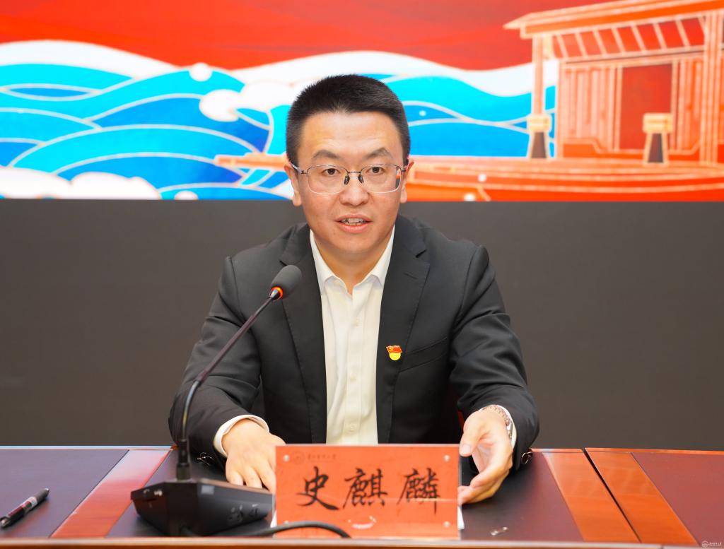 省委宣讲团成员,团省委书记史麒麟到我校开展省第十三次党代会精神